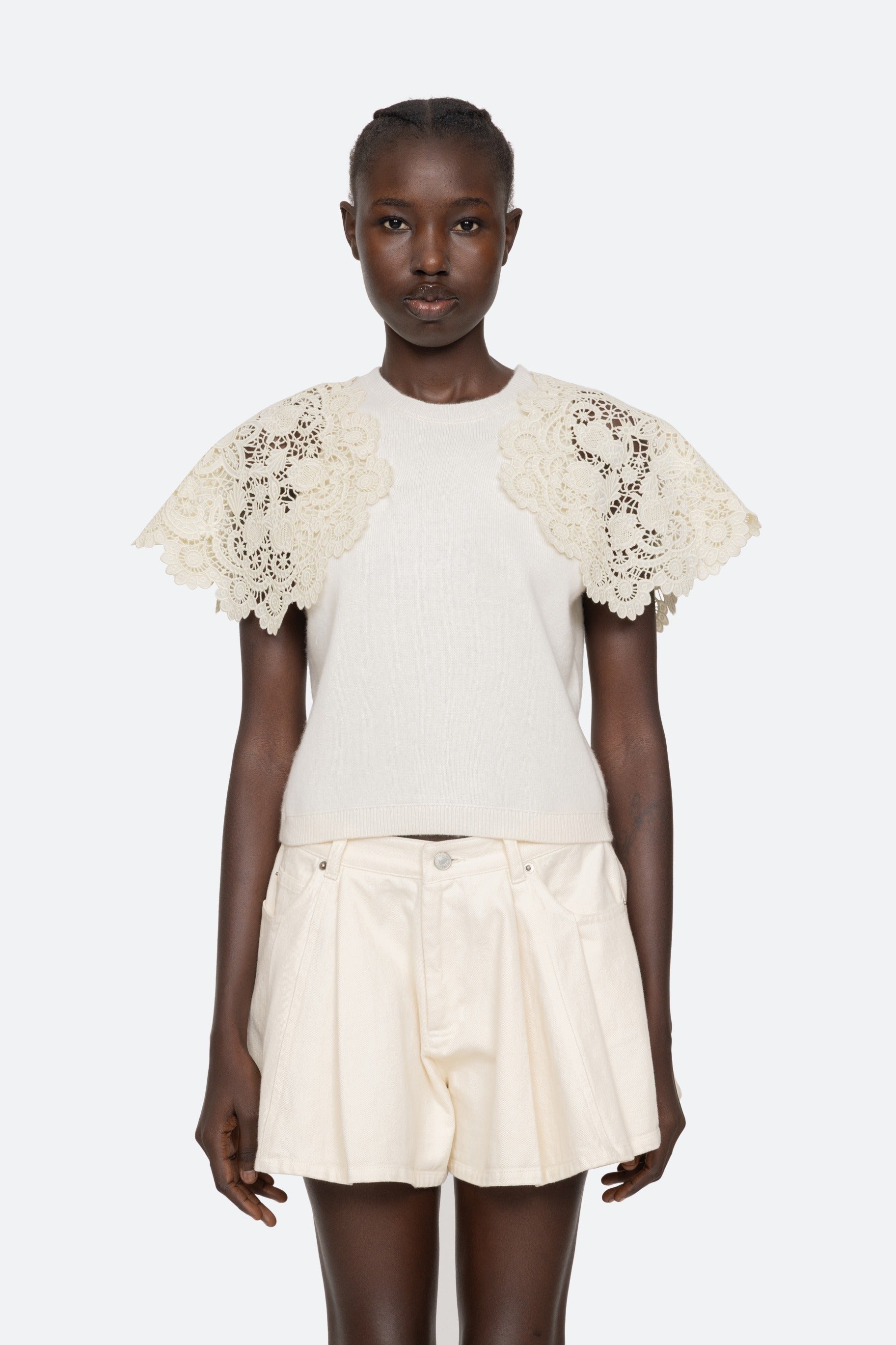 SOFIA EMBROIDERY COMBO SWEATER (D1)