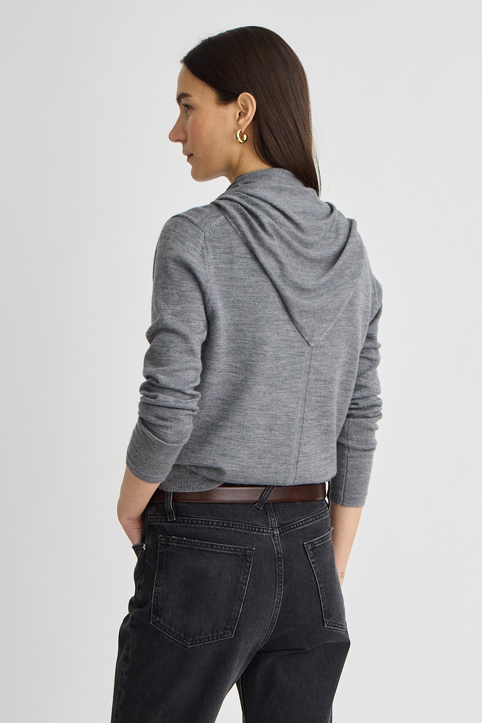 DRIPPY SCARF TOP