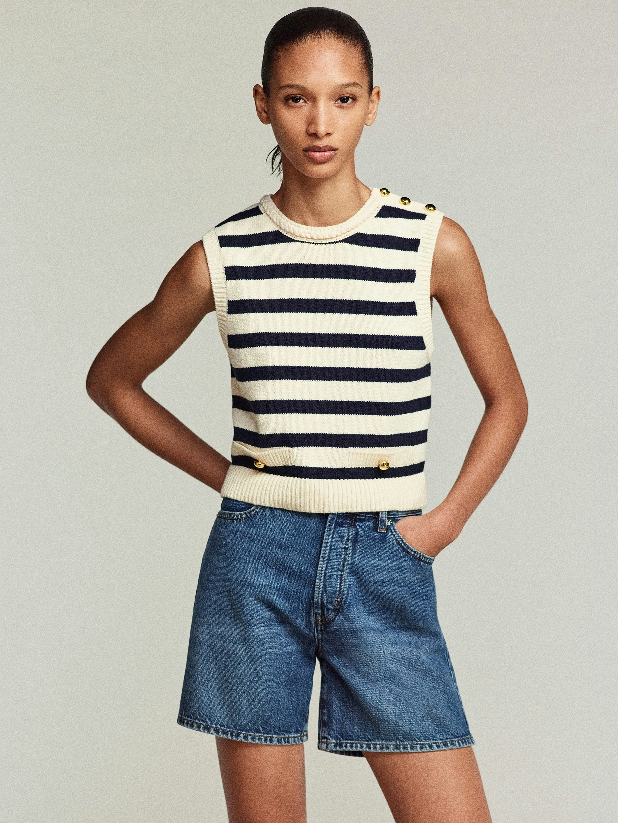 Frame The Harbor Vest