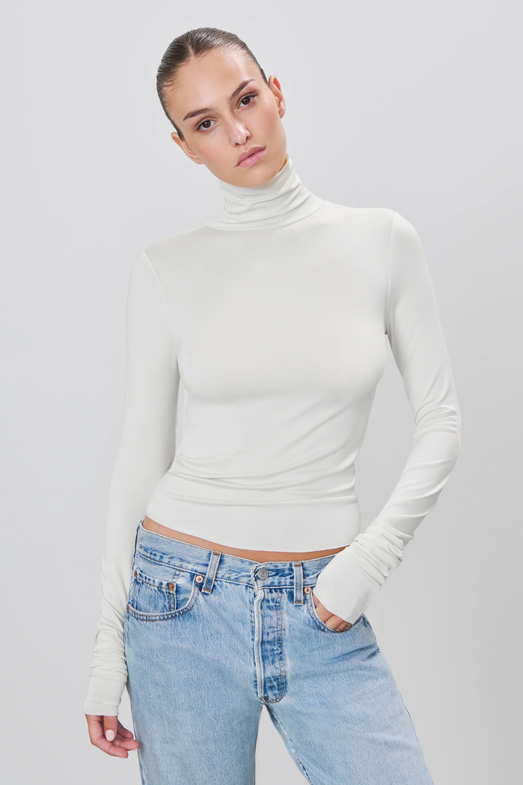 Eterne Fitted Turtleneck Top - Ivory