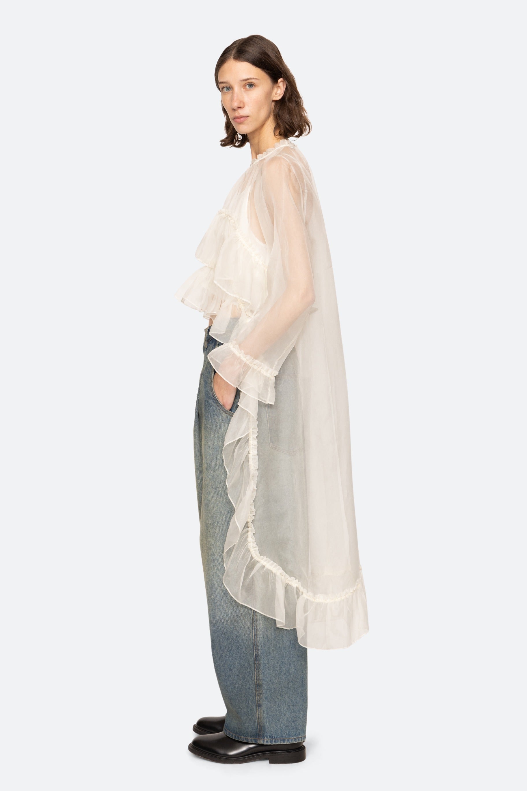 CORNELIA SOLID HIGH LOW TOP (D1)