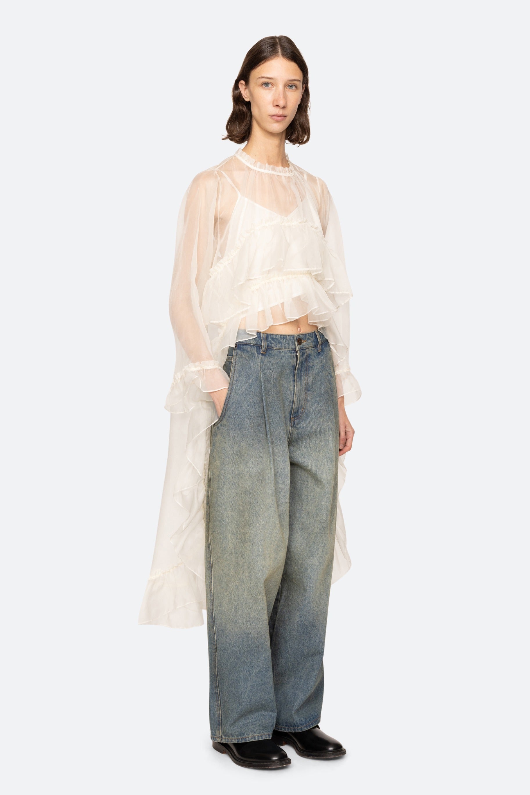 CORNELIA SOLID HIGH LOW TOP (D1)