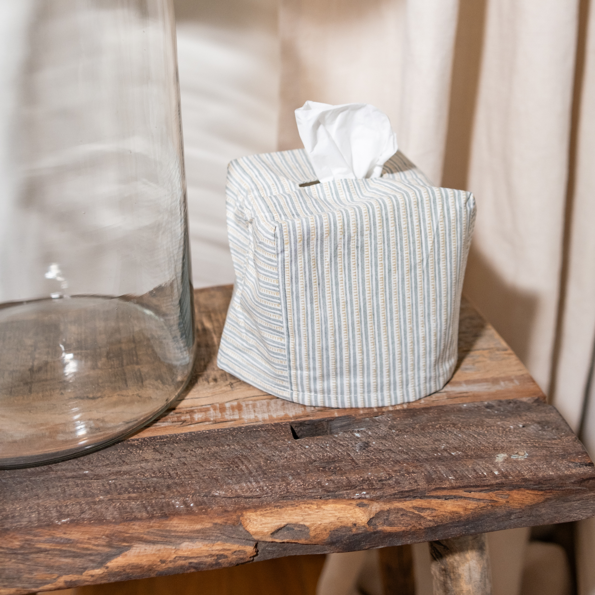 Maison Poire Clémence Tissue Box Cover - Blue Mist