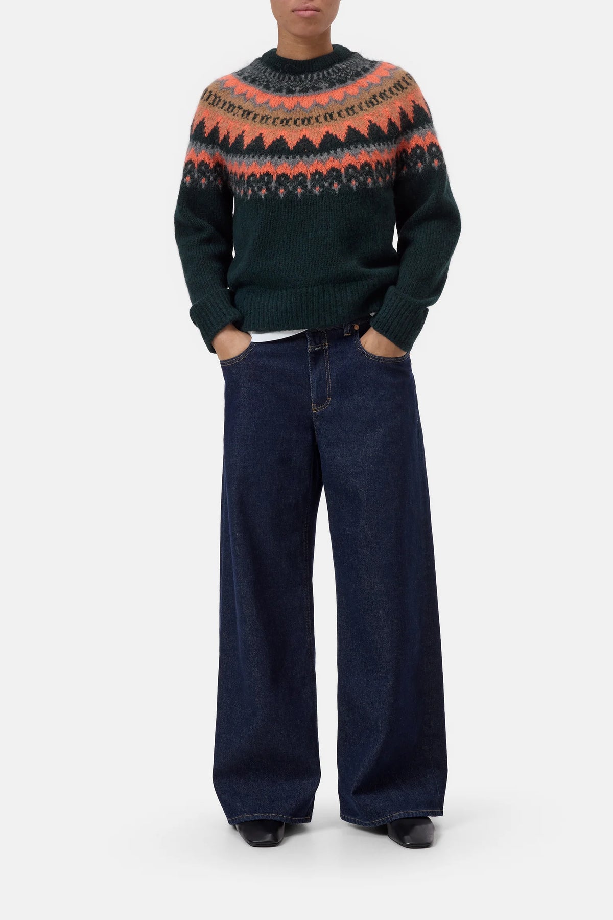 Closed Crew Neck Sweater - Evergreen