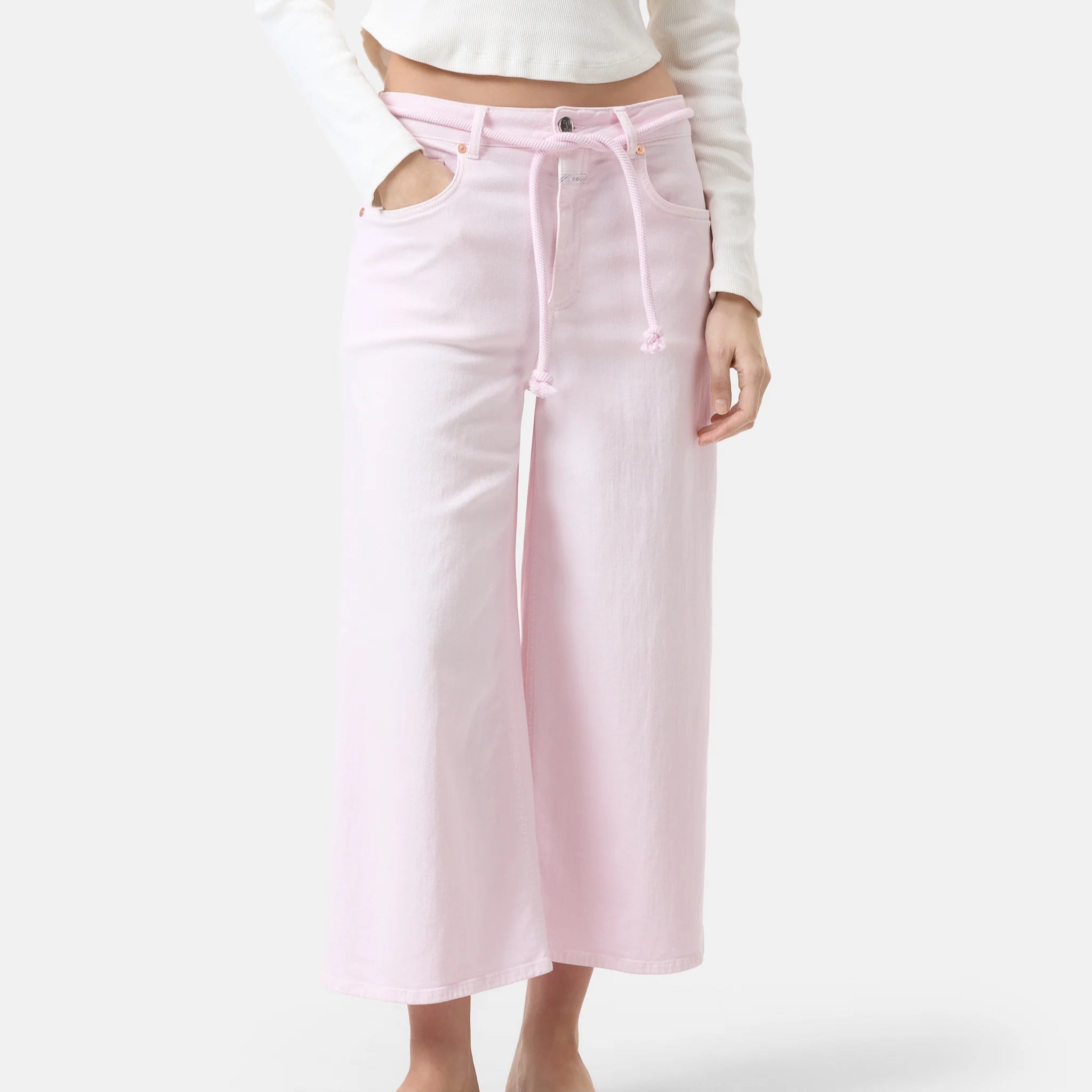 Closed Lyna Pant