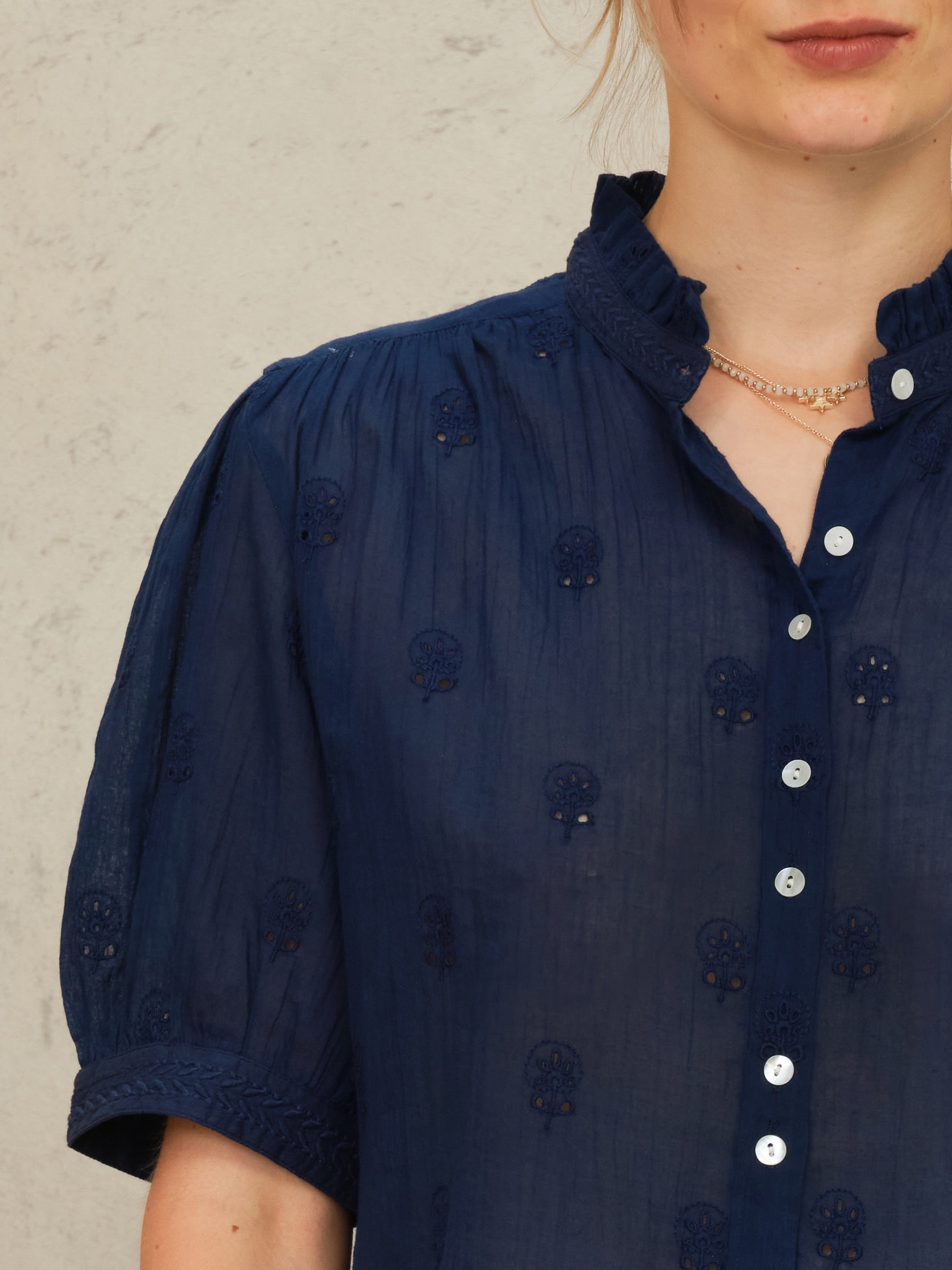 FRANI EMB S/S TOP
