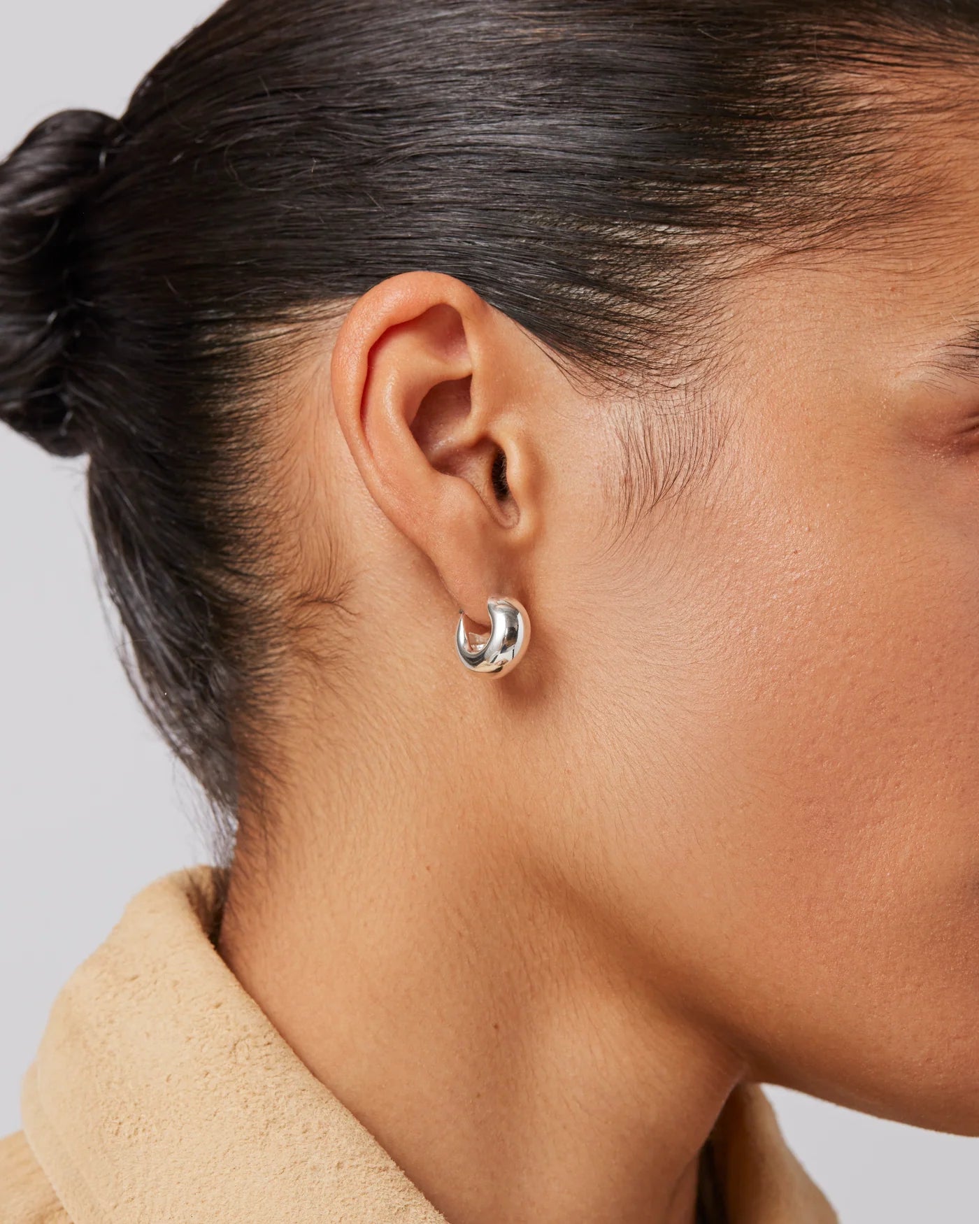 Jenny Bird Mini Tome Hoops