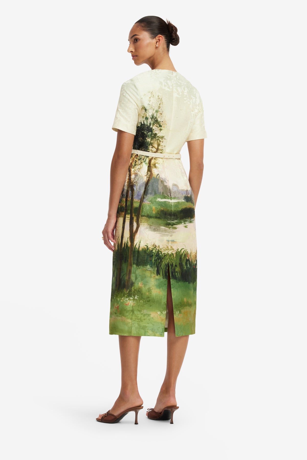 Elizabeth Jacquard Short Sleeve Midi Dress - Serene Print