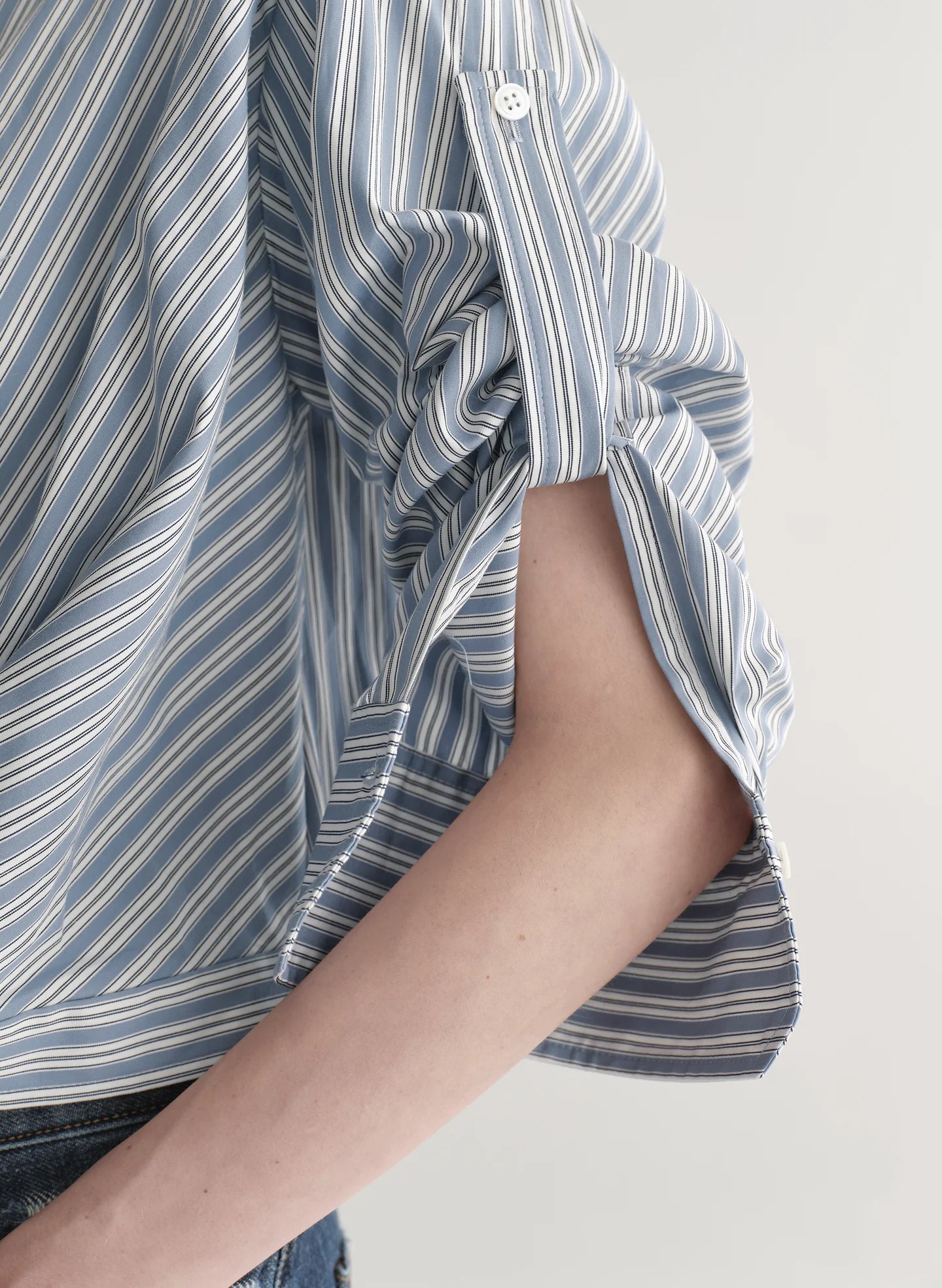 A.L.C Leo Top - White/Steel Blue