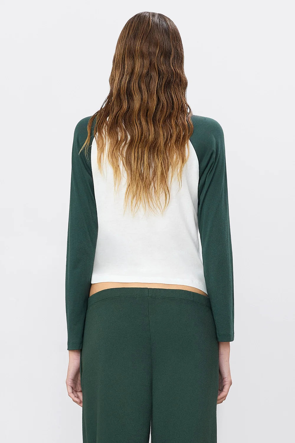 Eterne Baseball Tee - Ivory/Forest