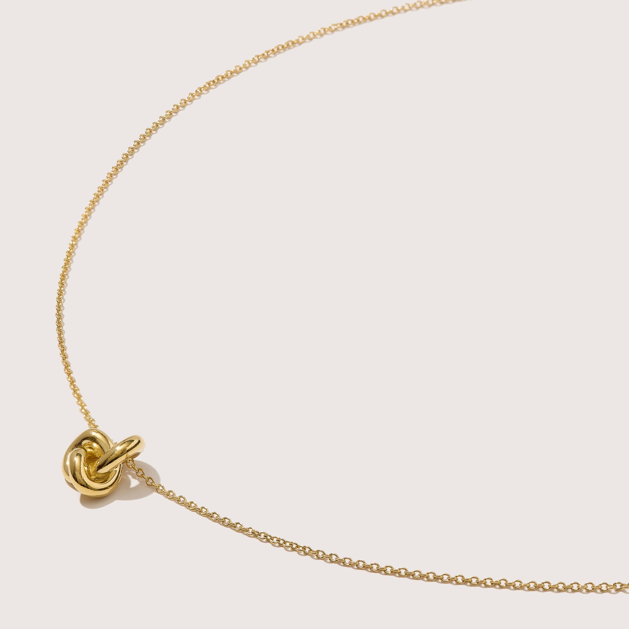 Mini Knot Necklace
