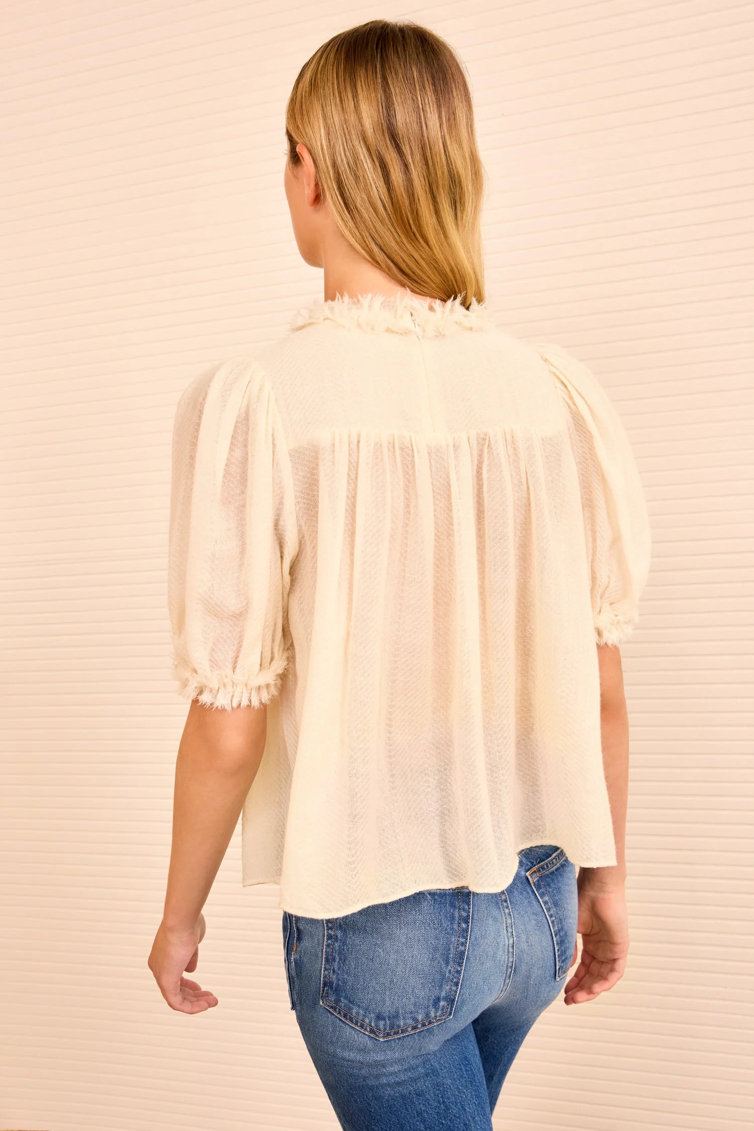 Ulla Johnson Karlyn Puff Sleeve Top - Cowrie