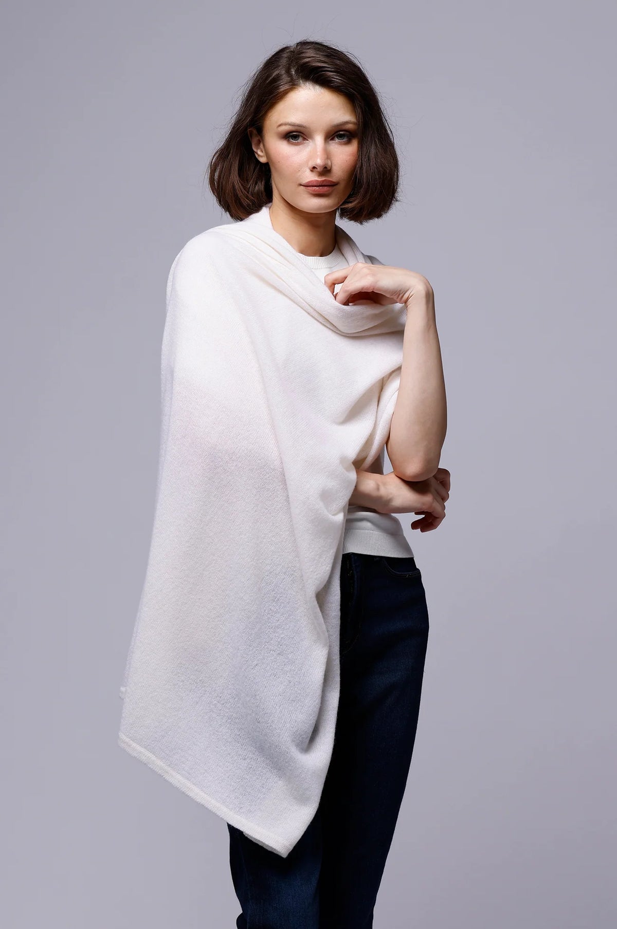 Minnie Rose Cashmere Blankie Wrap - White