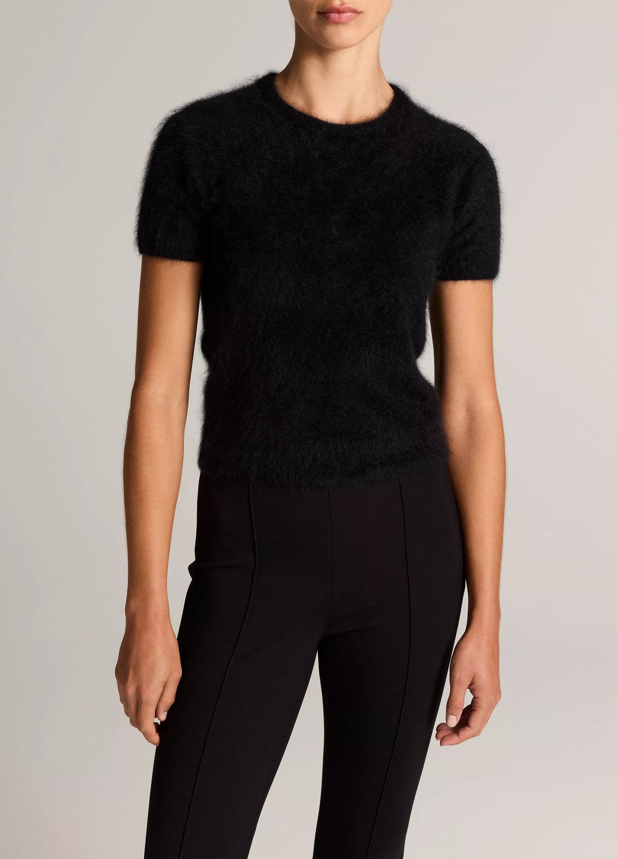 Vince Brushed Cashmere S/S Crewneck Sweater
