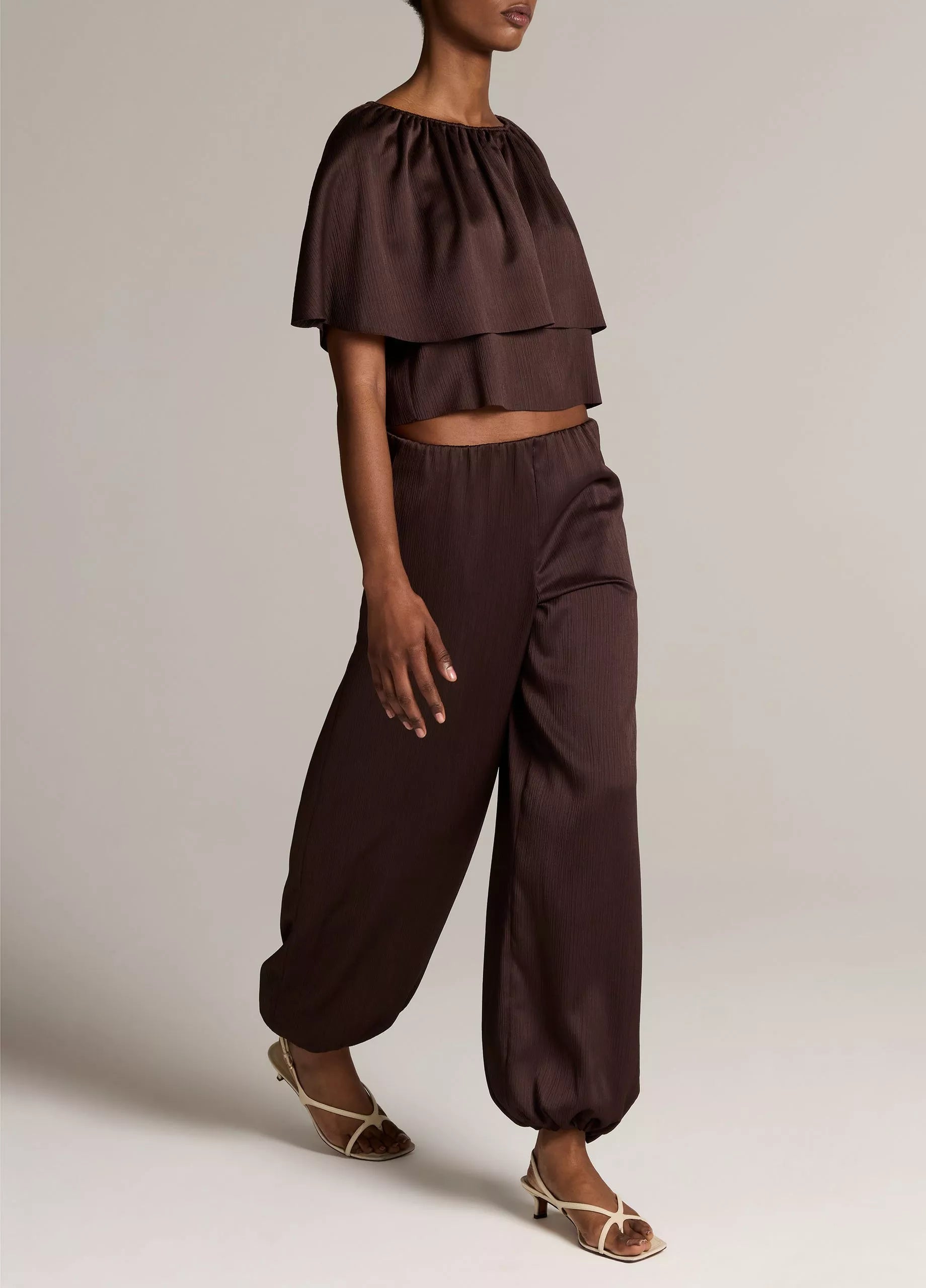 Vince Mid-Rise Plissé Drawcord-Hem Pant