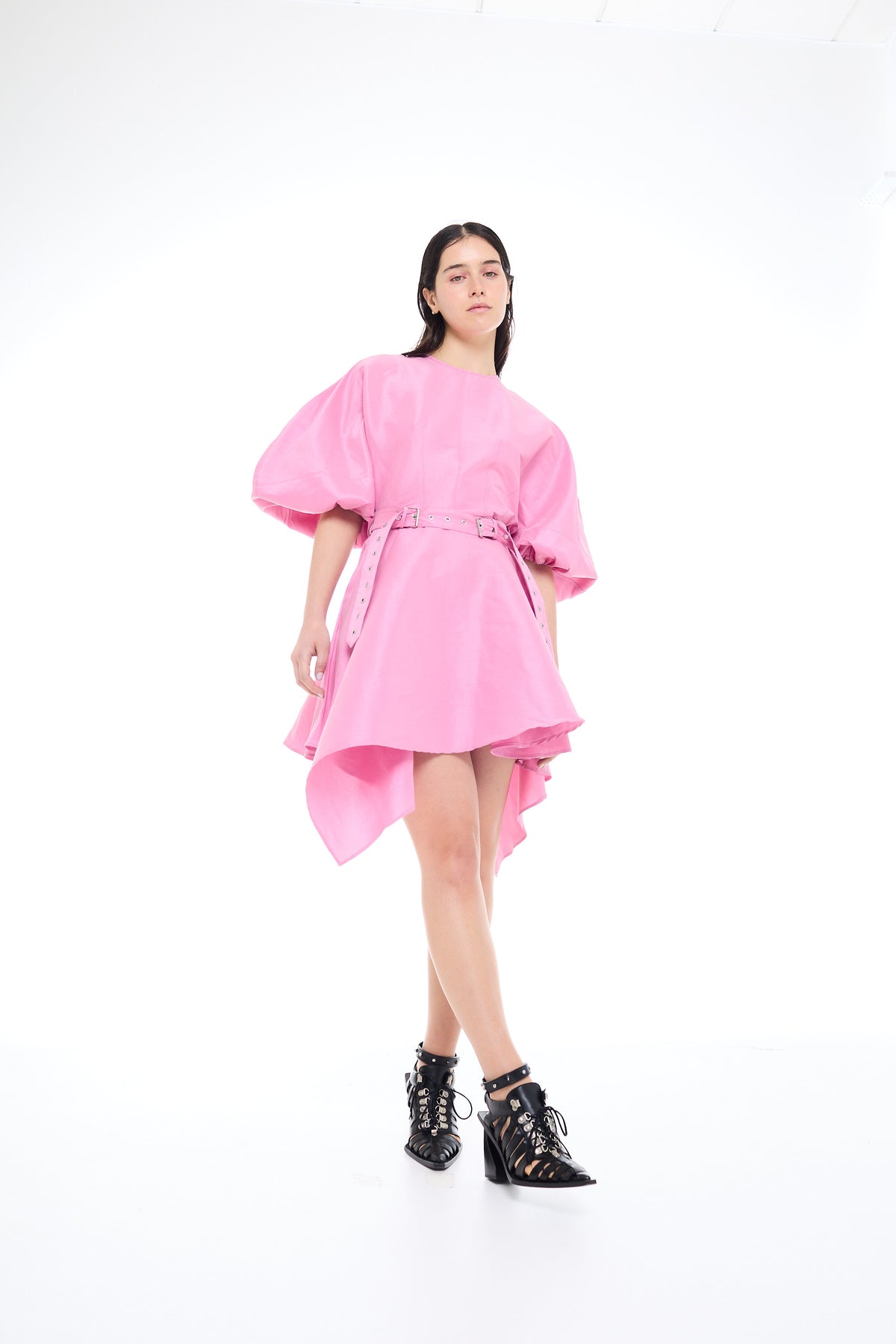BALLOON SLEEVE MINI DRESS