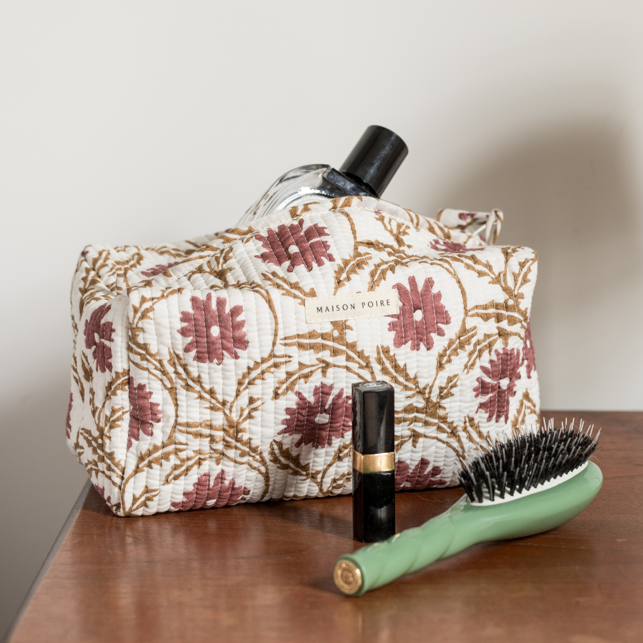 Maison Poire Marguerite Small Toiletry Bag - Red