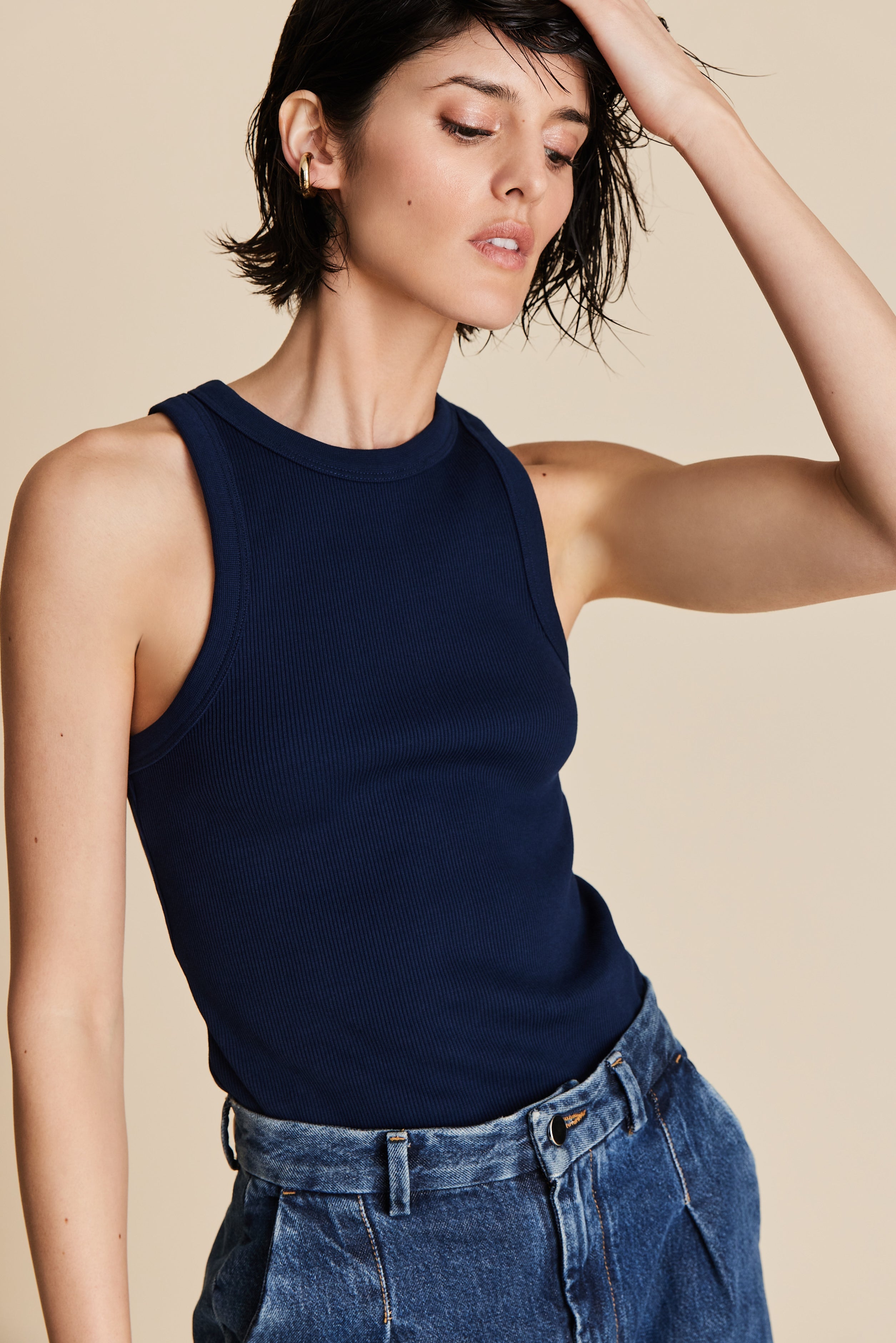 The Not So Basic Tank in Navy