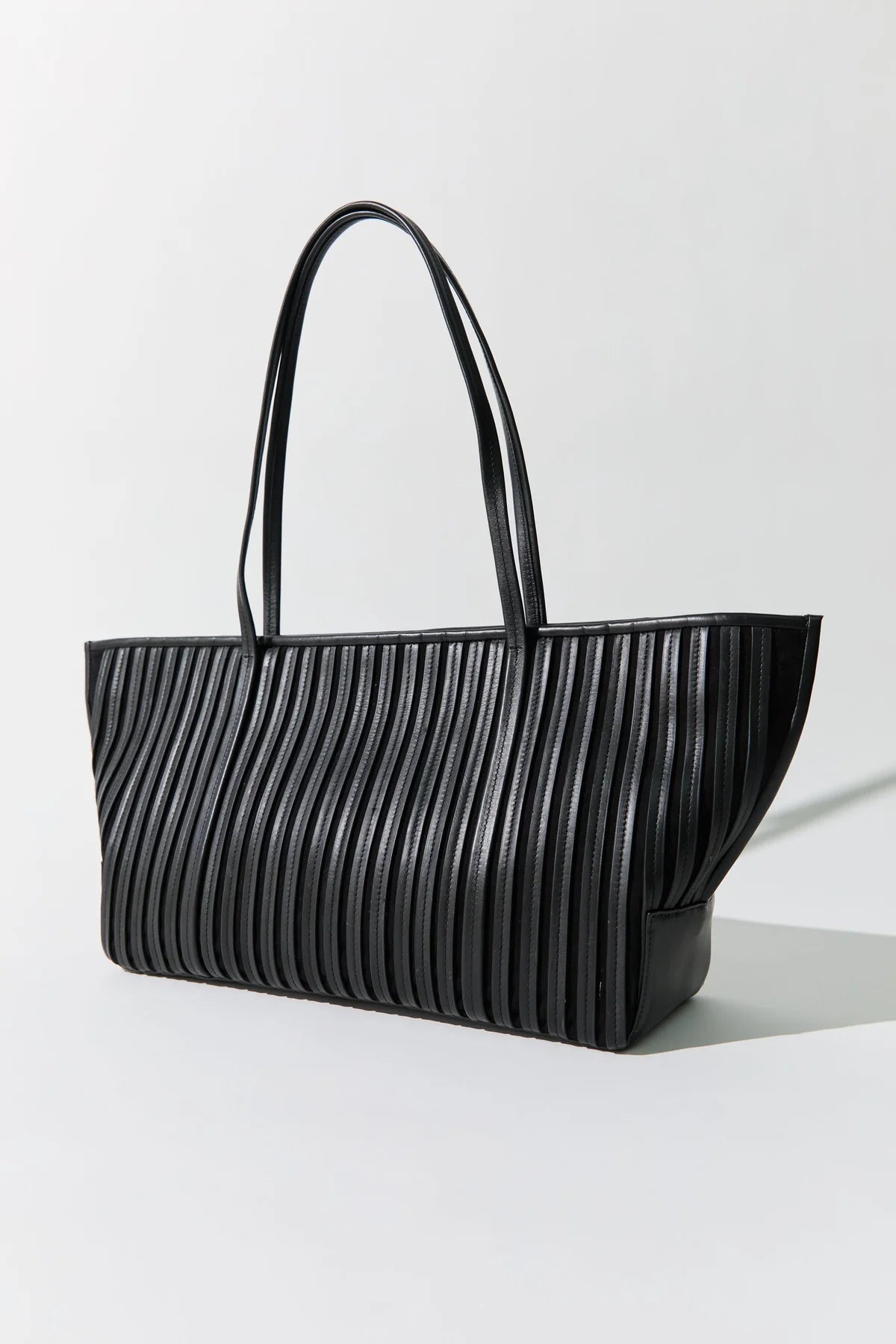 St. Agni Linea Stitch Bateau Tote - Black