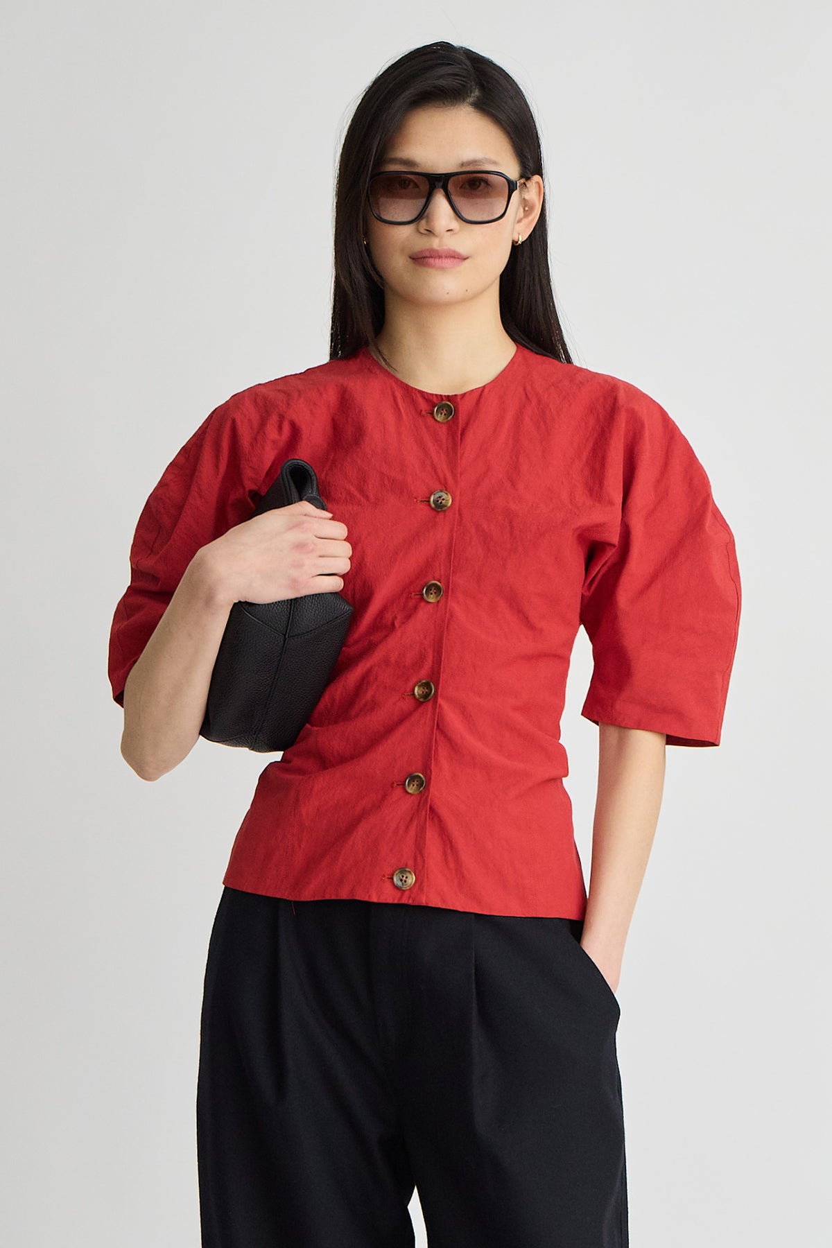 NOOR BUTTON FRONT TOP