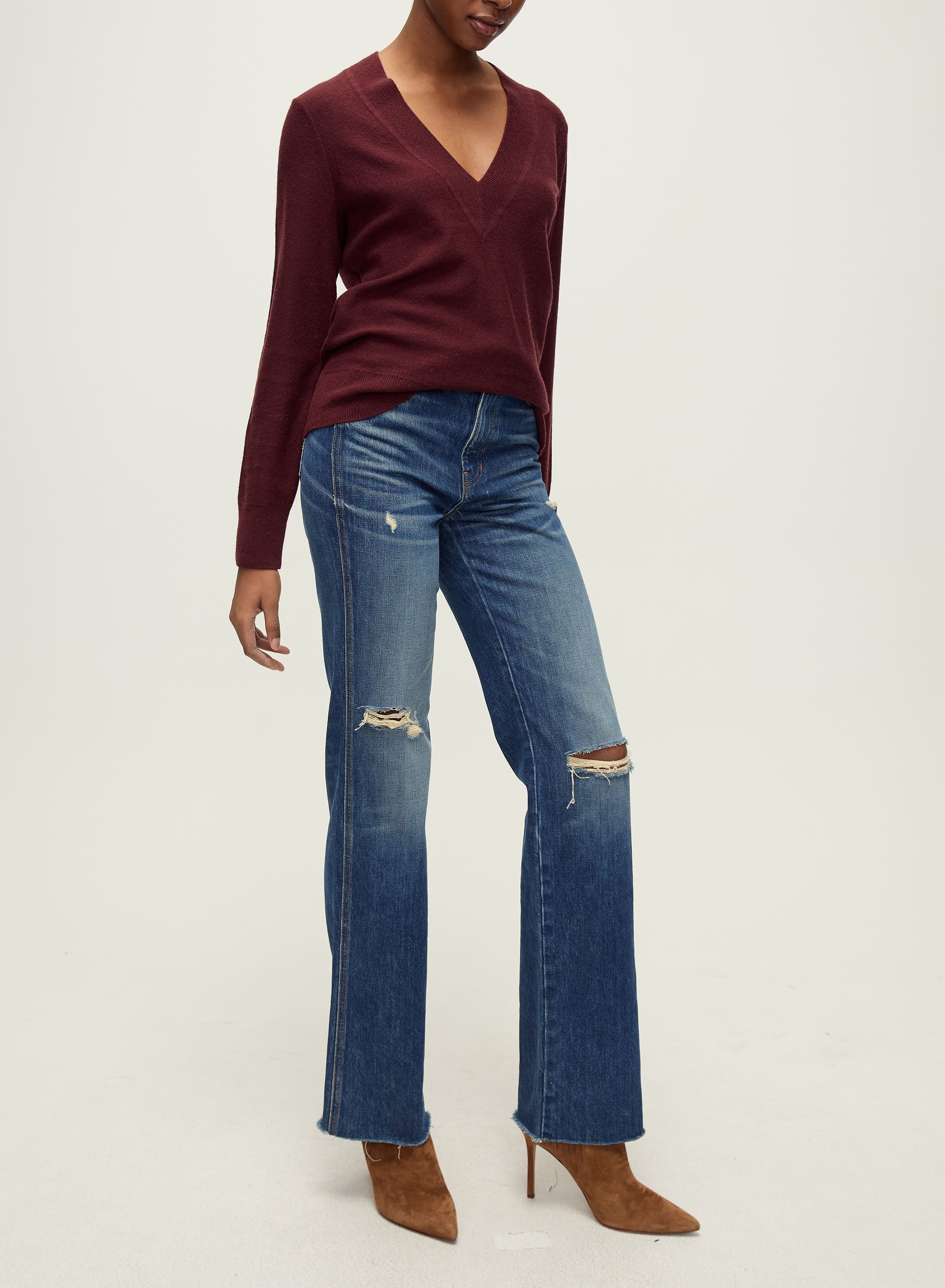 COLETA V-NECK CASHMERE SWEATER