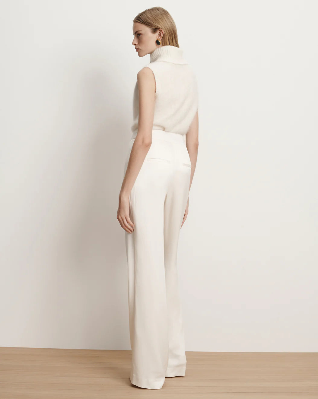 Veronica Beard Mazzy Brushed Cashmere Shell - Ivory