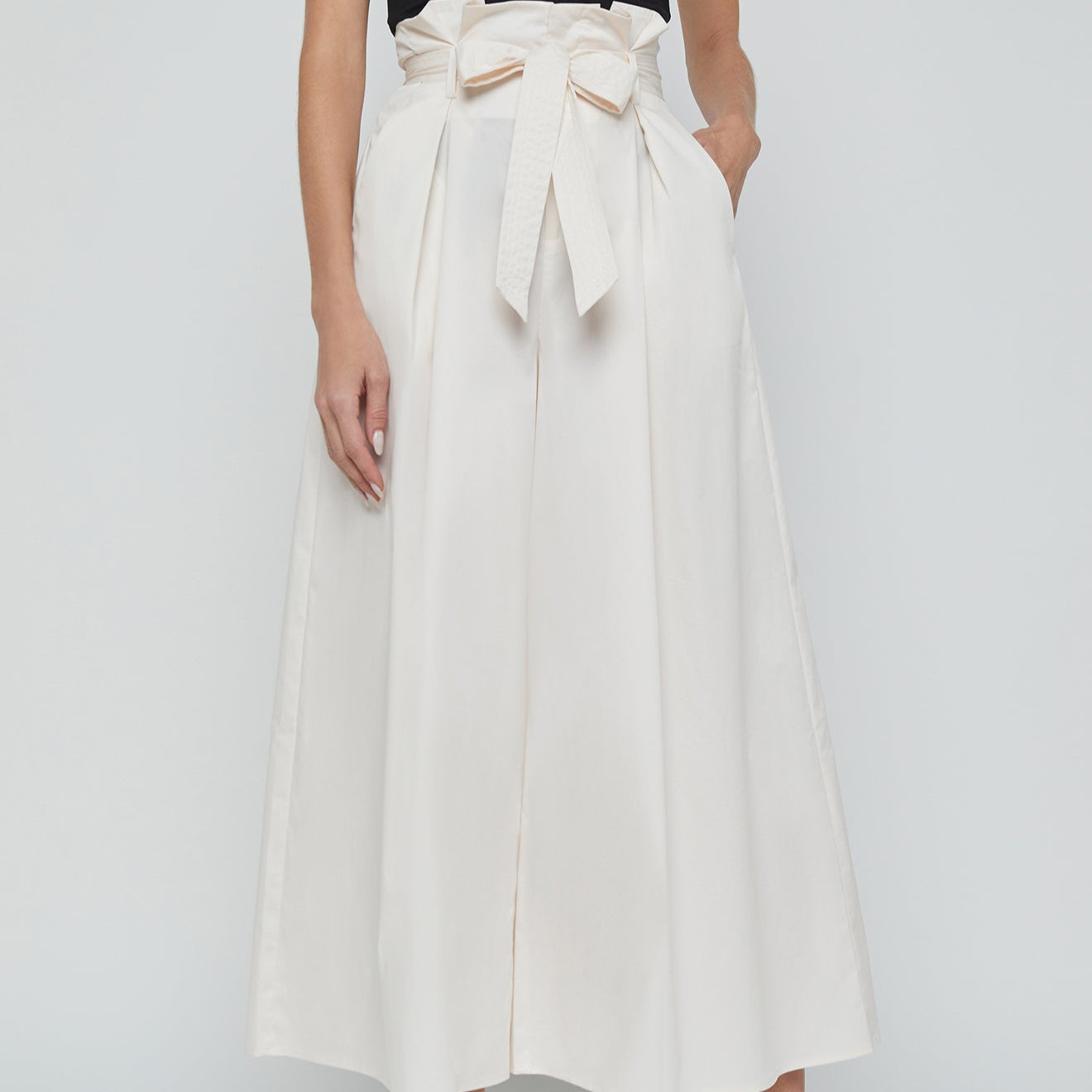 L'Agence Lowen Paperbag Crop Pant