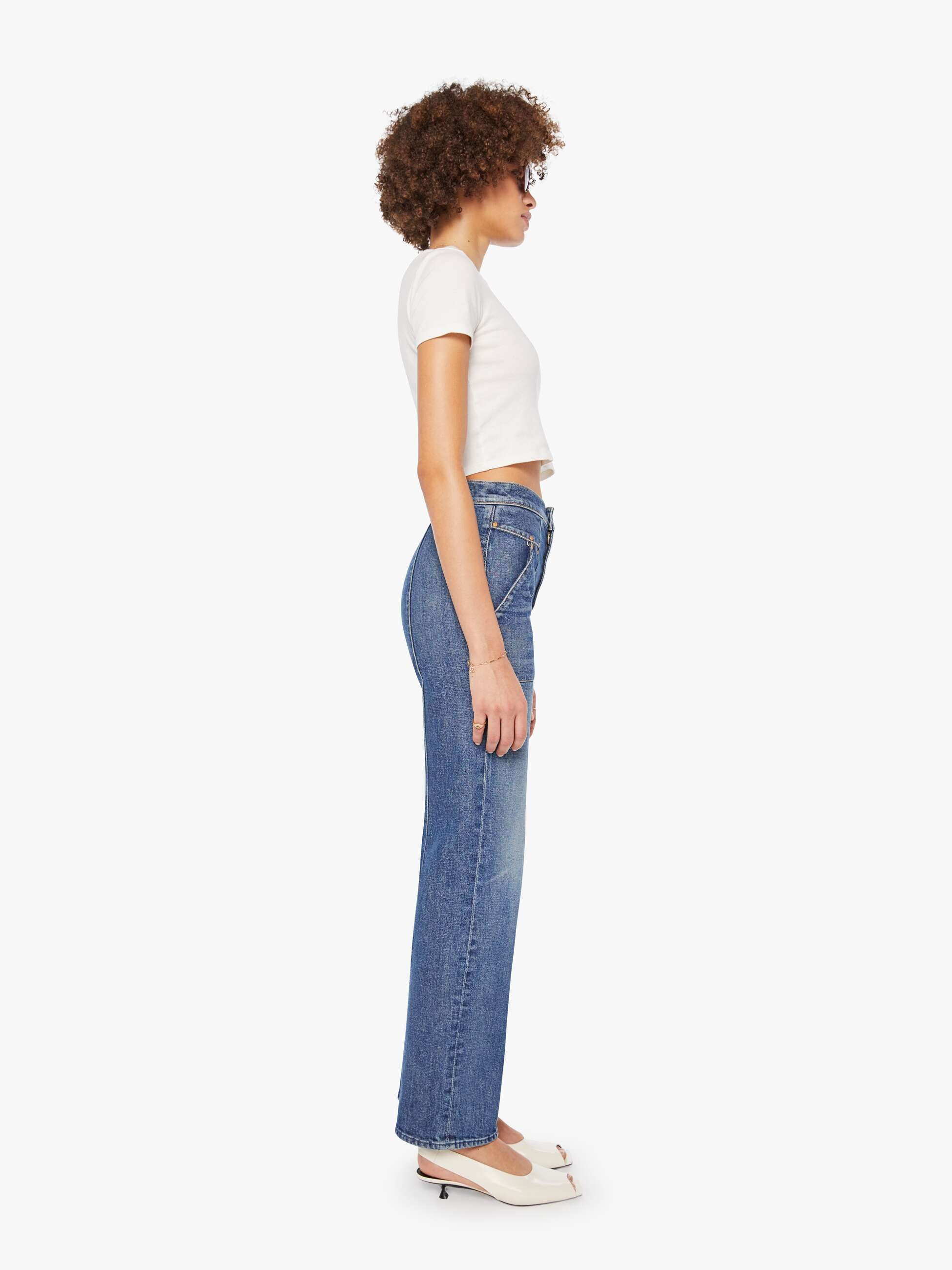 THE RIVETING RAMBLER ZIP SNEAK