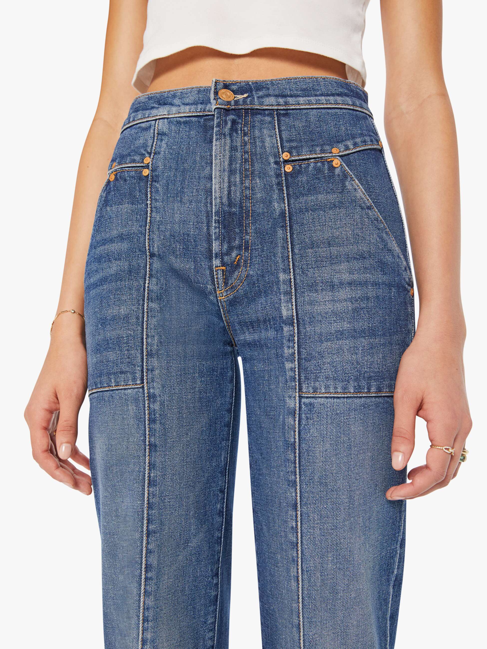 THE RIVETING RAMBLER ZIP SNEAK