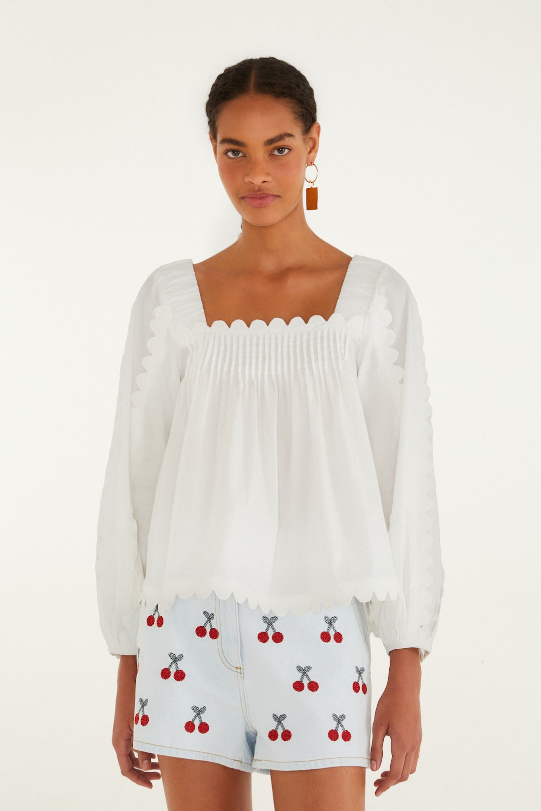 OFF-WHITE LONG SLEVEE BLOUSE