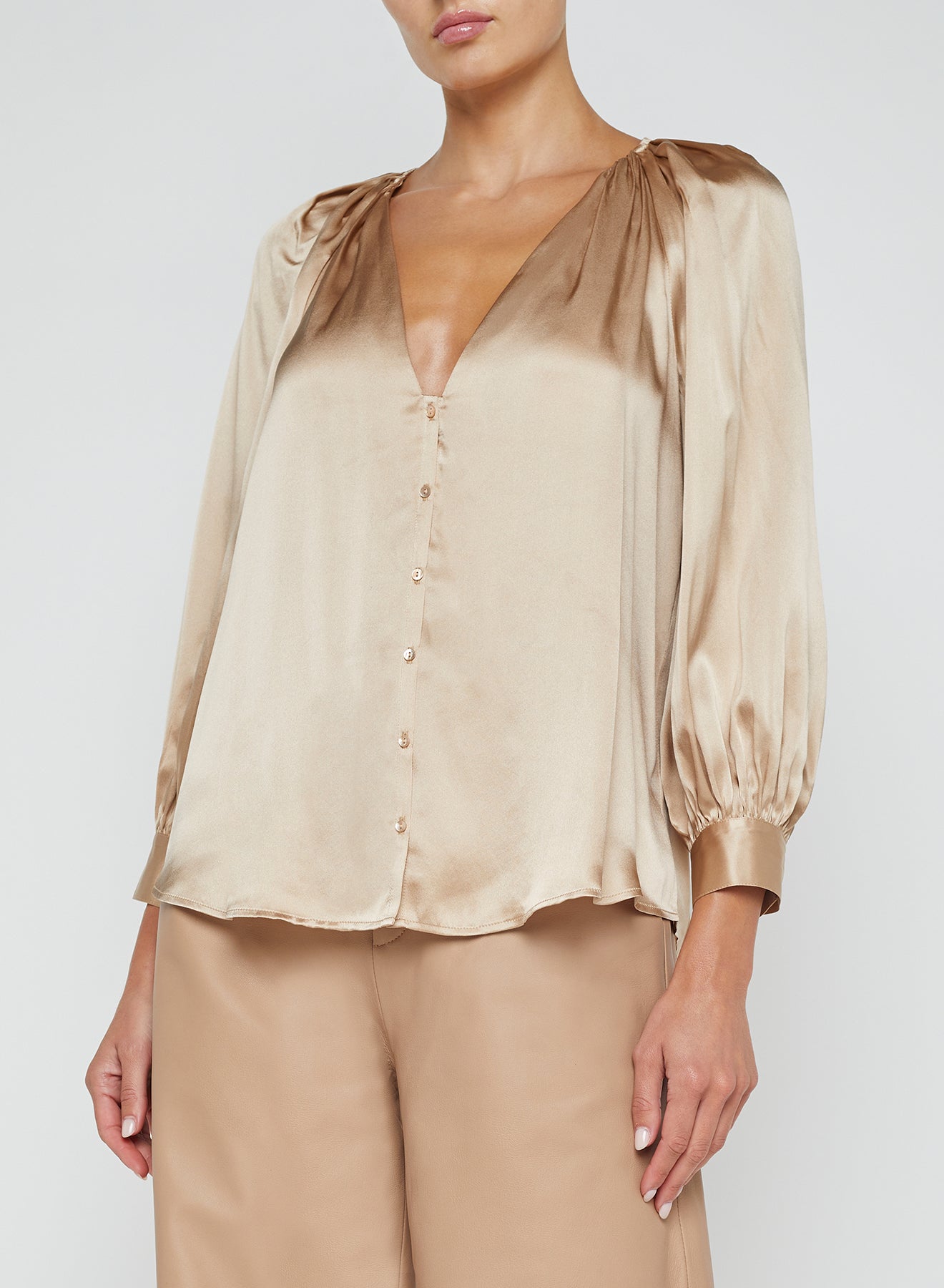 L'Agence Kaili 3/4 Sleeve VNeck Blouse