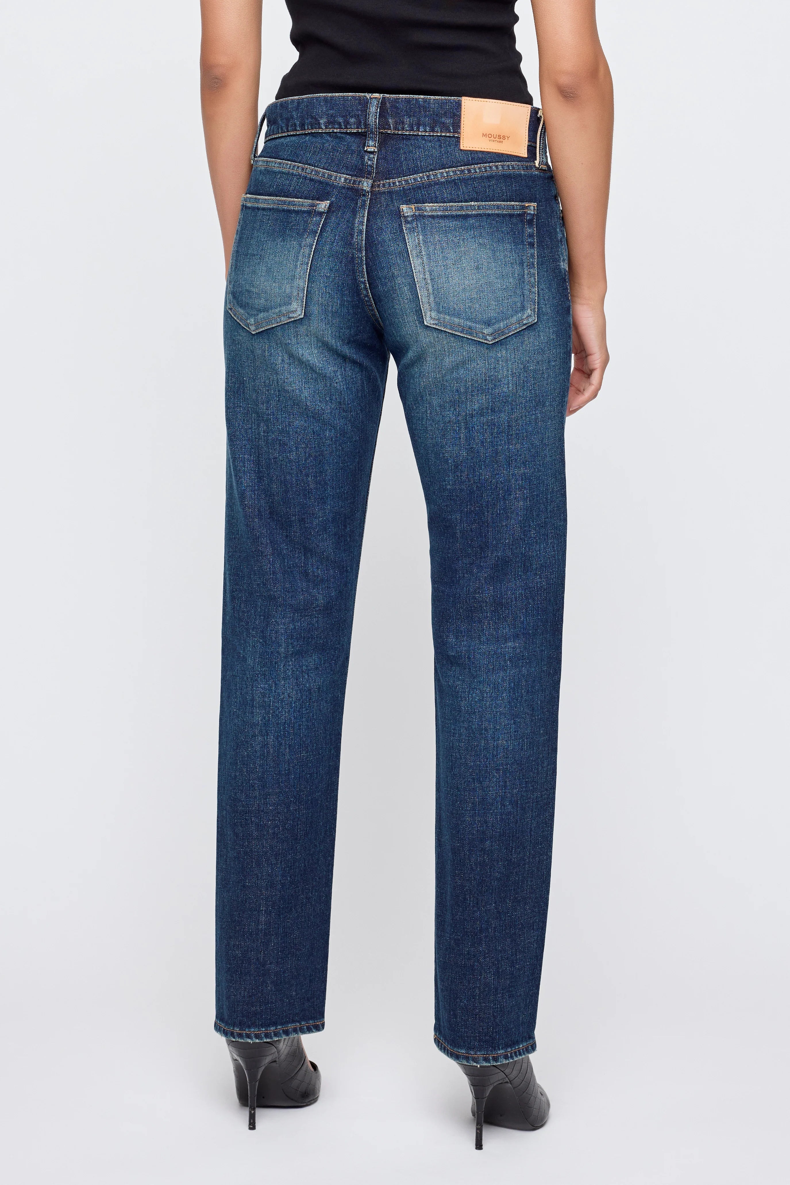 Moussy Vintage Slim Straight - Leverett