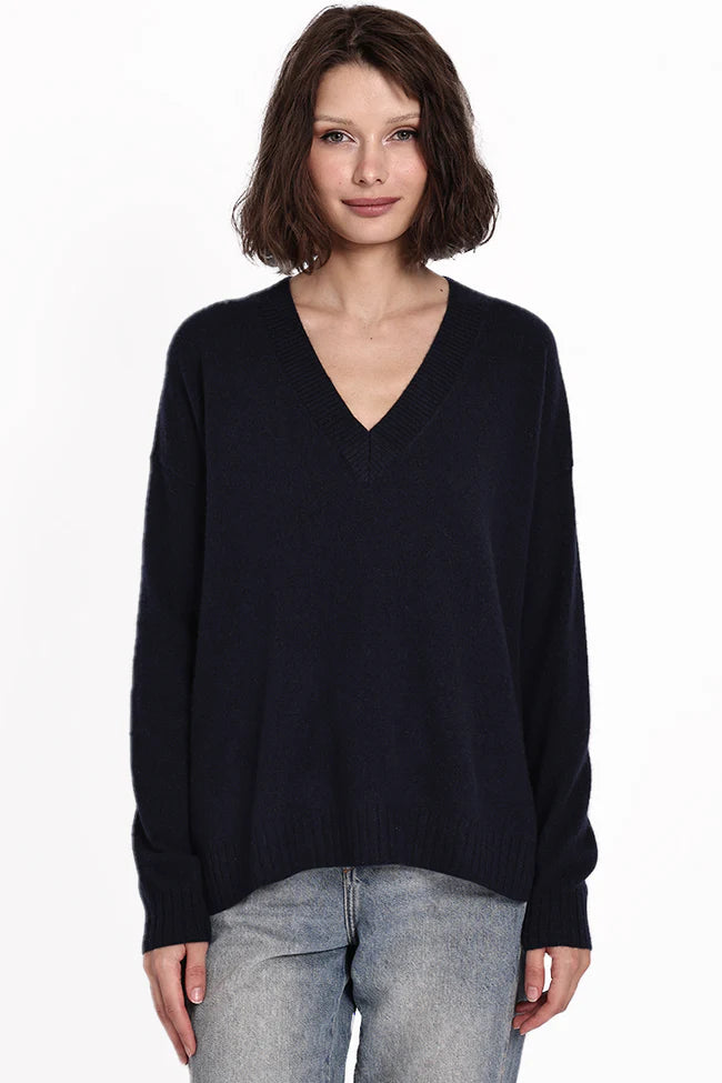 Minnie Rose Long & Lean V Neck Sweater