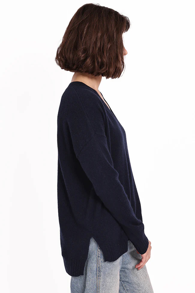 Minnie Rose Long & Lean V Neck Sweater