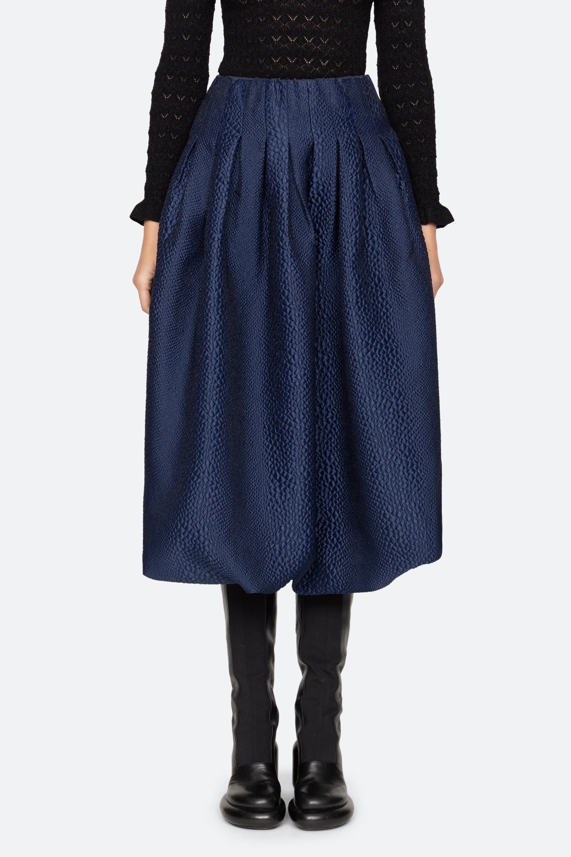 FAYETTA EMBOSSED BUBBLE SKIRT (D1)