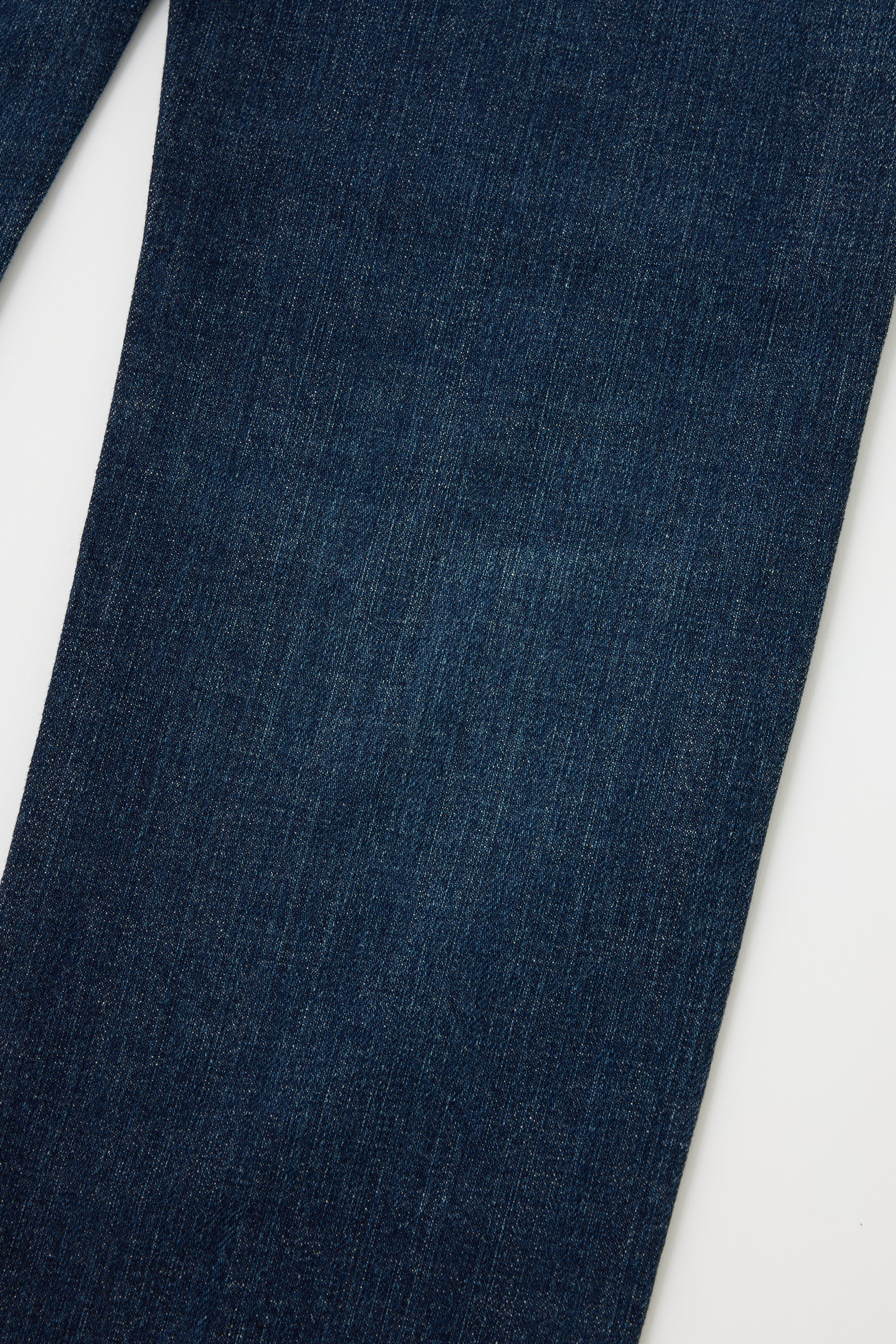 SLIM STRAIGHT - Leverett