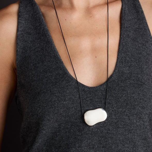 Heaven Mayhem Julia Long Necklace - Silver/Black