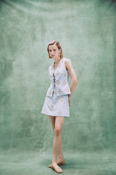 Rosewater House Sarv Vest