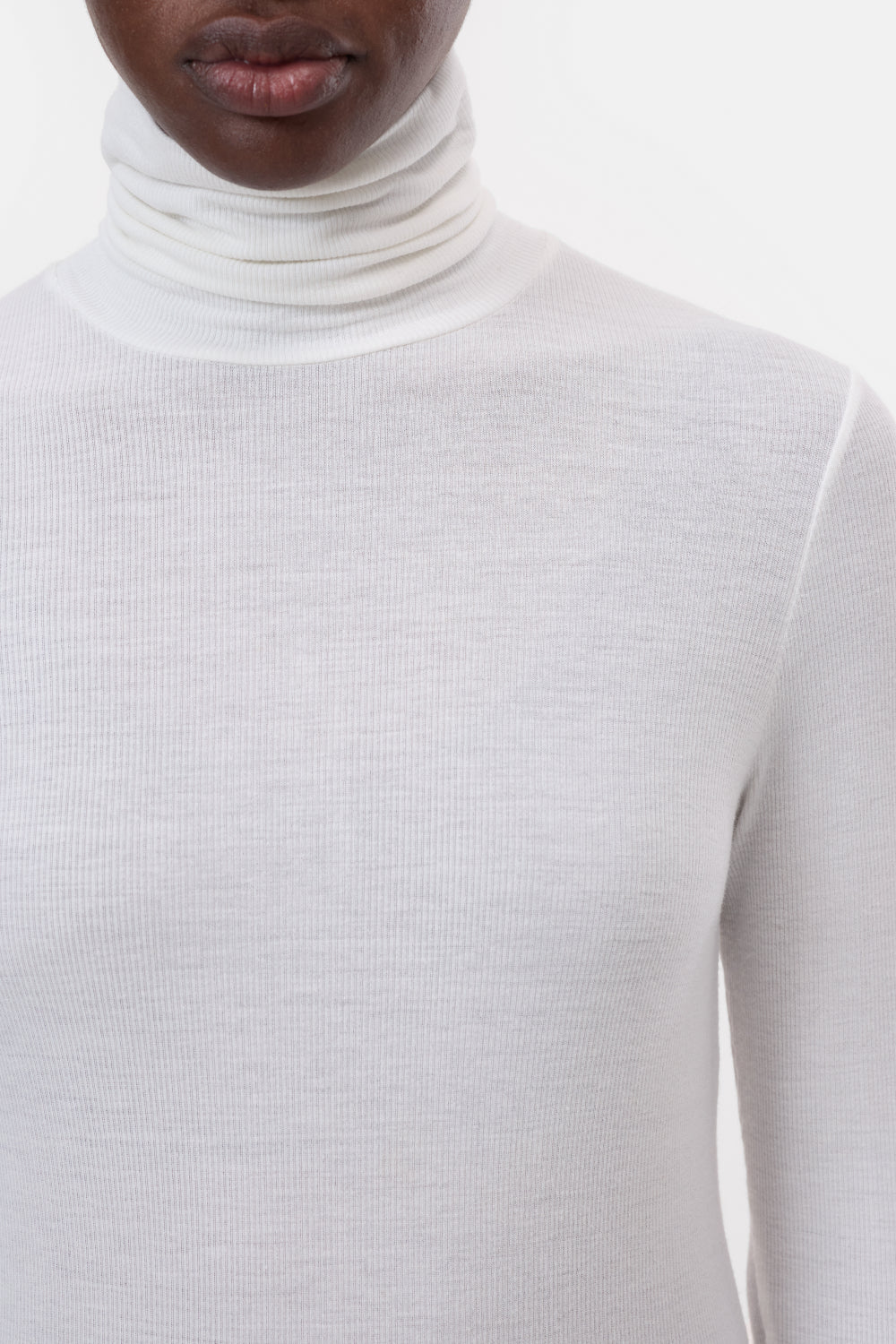 High neck longsleeve