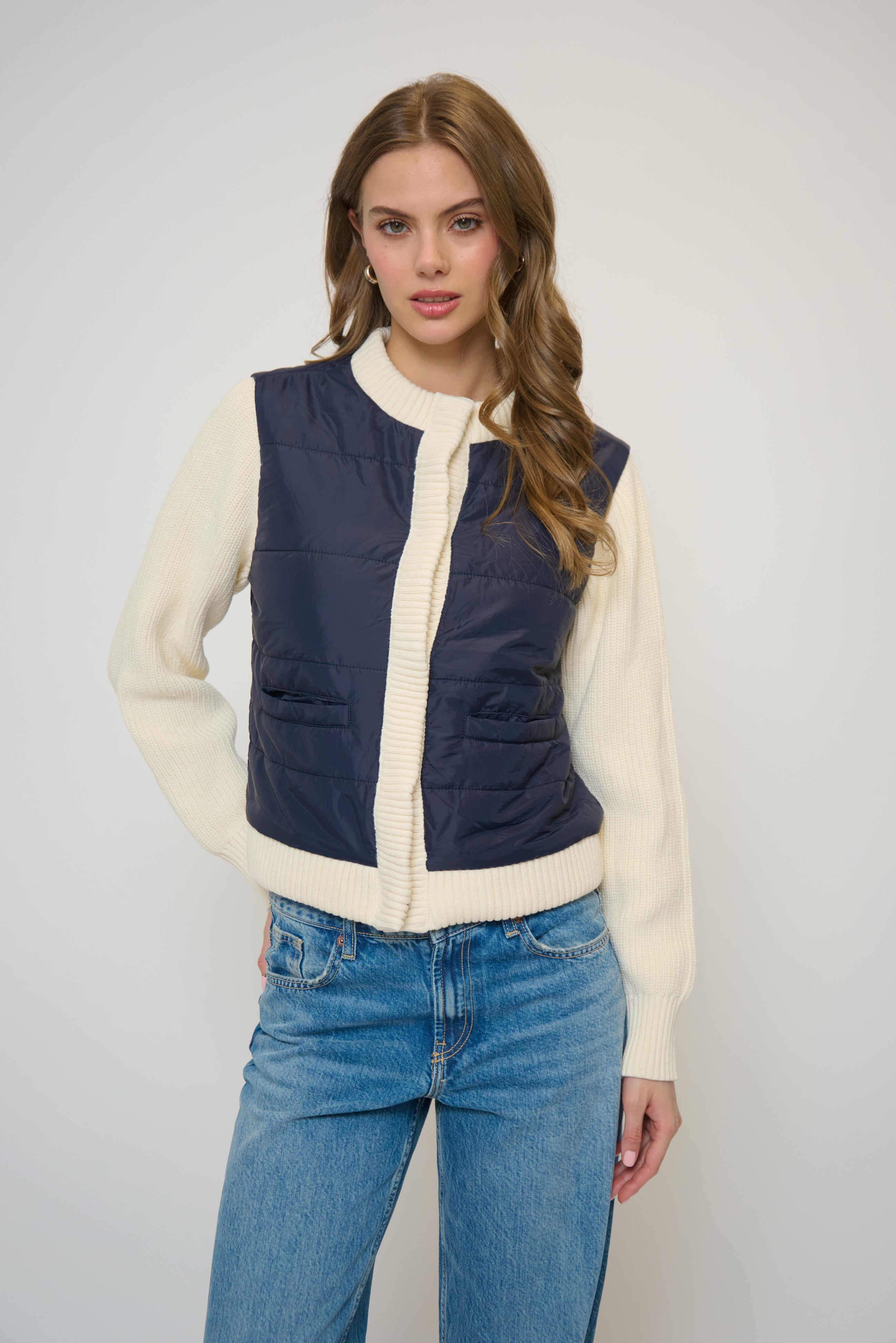 NYLON QUILTED JACKET W SWEATER SLVS