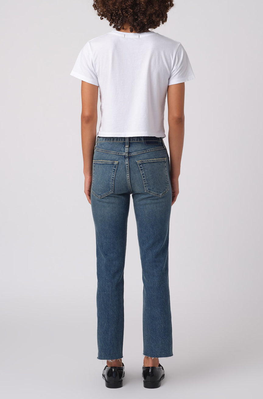 A01267R - CHLOE CROP W/ RAW HEM
