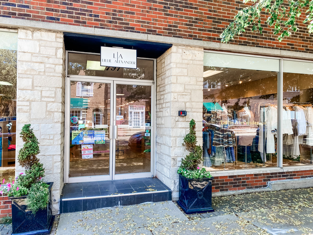 A fashion boutique serving Lake Forest and Chicago's North Shore ...