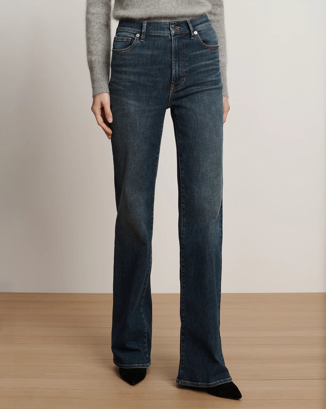 Veronica Beard Crosbie Slim Wide-Leg Jean - City Lights