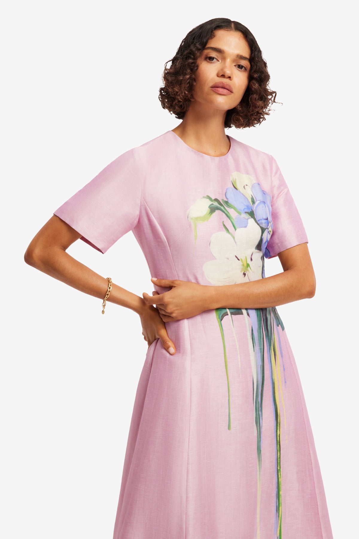 Caroline Short Sleeve Midi Dress - Bouquet Print in Pastel Pink