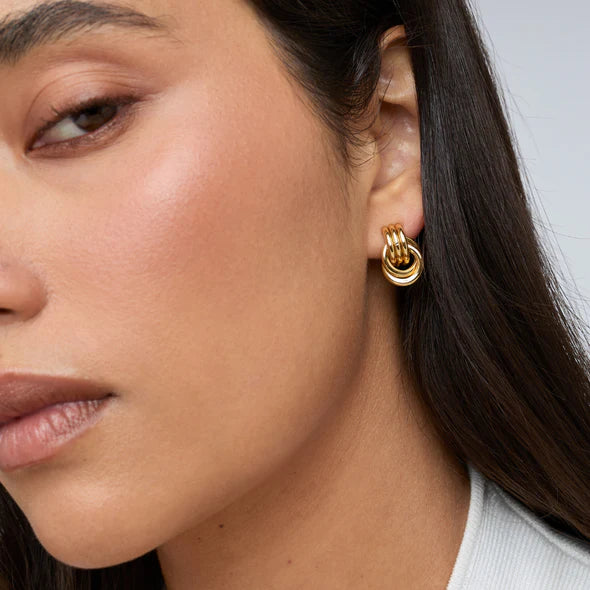 Heaven Mayhem Micro Knot Earrings - Gold