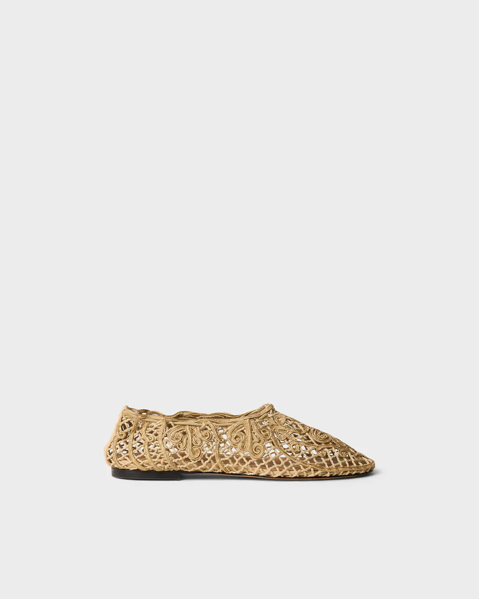 Odissi Iris Crocheted Flat