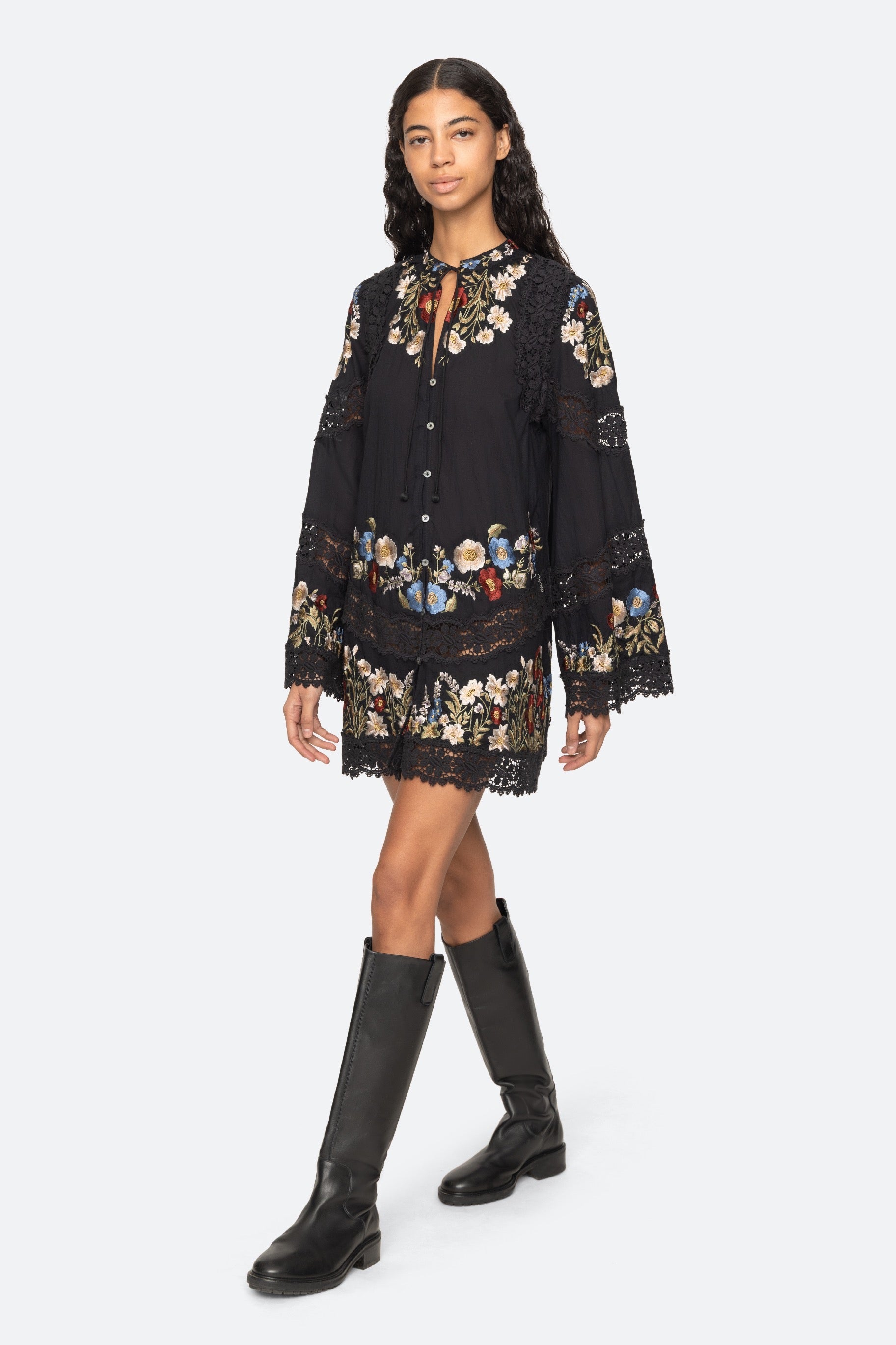 RUWA EMB L/SLV FLARE MINI DRESS (D2)