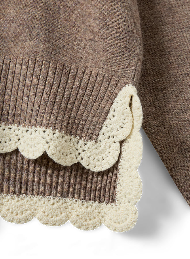 Como Crochet V-Neck