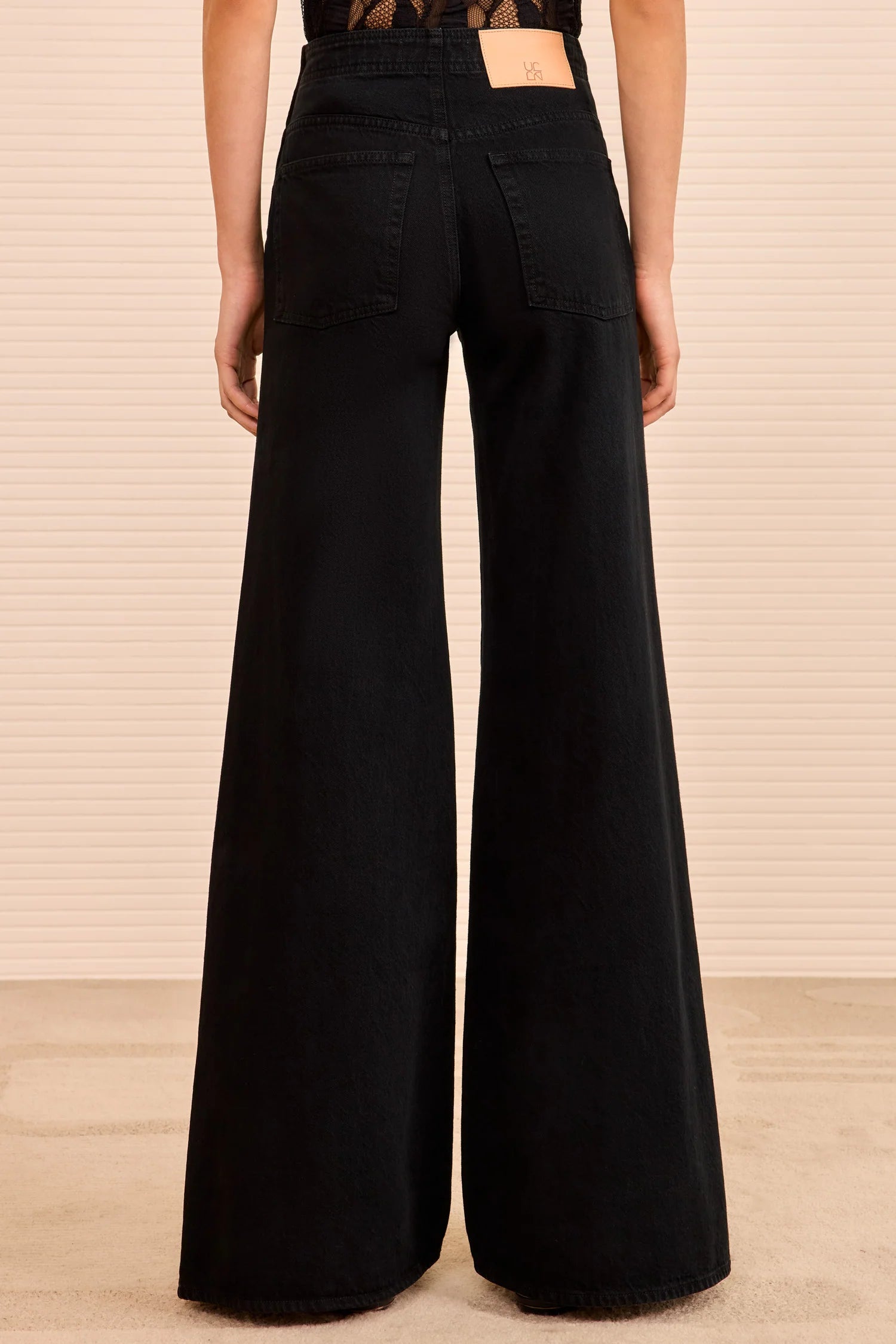 Ulla Johnson The Bianca Wide Leg Seamed Jean - Noir