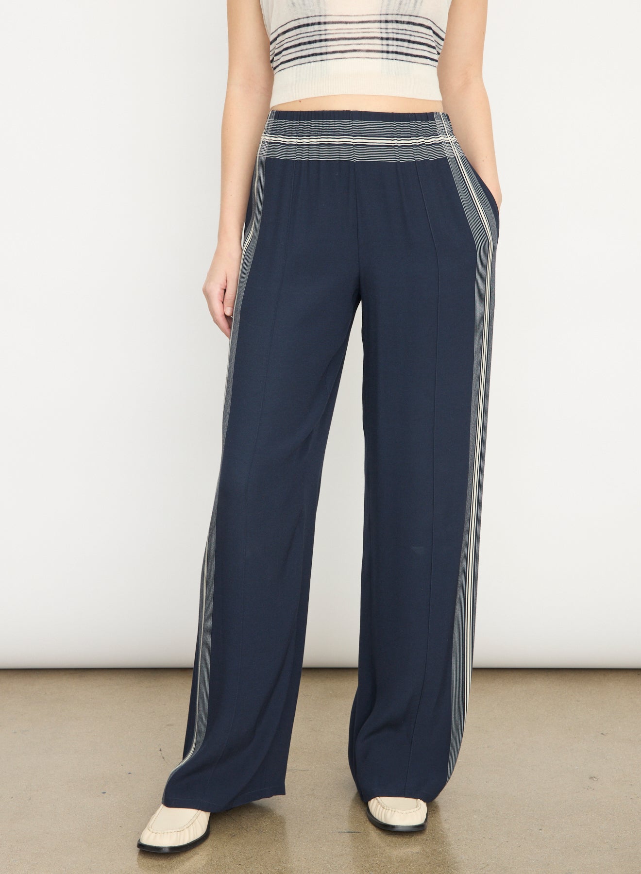 Vince Handkerchief-Stripe Pull-On Pant